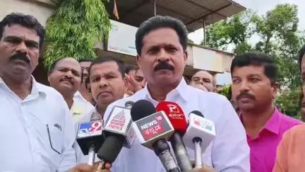 ಸಿದ್ಧಾಪುರ: ಬೆಂಗಳೂರು ಕಾಲ್ತುಳಿತ ಪ್ರಕರಣಕ್ಕೆ ಆರ್‌ಸಿಬಿ, ಕ್ರೀಡಾ ಸಂಸ್ಥೆ ಹೊಣೆ: ಪಟ್ಟಣದಲ್ಲಿ ಶಾಸಕ ಭೀಮಣ್ಣ ನಾಯ್ಕ