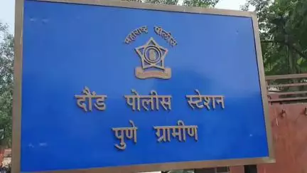 दौंड: बोरावकेनगर येथे पेट्रोल पंपावर काम करणाऱ्या महिला कर्मचाऱ्यास अश्लील शिवीगाळ; एकावर गुन्हा दाखल
