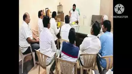శామీర్‌పేట: ప్రజలకు సేవ చేస్తూ ప్రజా సంక్షేమానికి నిరంతరం పాటు పాడుతాం:మాజీ ఎమ్మెల్యే కూనం శ్రీశైలం గౌడ్