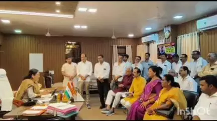 बालोद: अटल परिसर स्थल विवाद पर गरमाई सियासत, कांग्रेस ने कहा- निर्माण गरिमा के खिलाफ है, मांग न मानी तो होगा आंदोलन