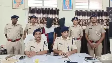 अररिया: फारबिसगंज थाना पुलिस ने एसटीएफ के सहयोग से जिले के दो टॉप टेन अपराधियों को किया गिरफ्तार