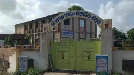 માણાવદર: આજથી શાળાઓમાં બાળકોનો કિલકિલાટ શરૂ થયો