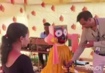 ଫୁଲବାଣୀ ସହର: ଦାରିଙ୍ଗବାଡ଼ି ବ୍ଲକ୍ ସିଆଙ୍ଗବାଲି ପଞ୍ଚାୟତରେ କୃଷିଋଣ ଜାଗରଣ ସପ୍ତାହ ପାଳନ ଅବସରରେ କୃଷକଙ୍କୁ ନେଇ ସଚେତନ କାର୍ଯ୍ୟକ୍ରମ ଅନୁଷ୍ଠିତ ହୋଇଛି