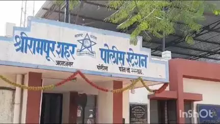 श्रीरामपूर: श्रीरामपूर शहरातील वार्ड नंबर एक परिसरातून अल्पवयीन मुलीस पळविले श्रीरामपूर शहर पोलीस ठाण्यात गुन्हा दाखल