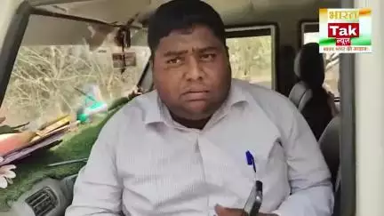 प्रदेशवासियों,
बुरहानपुर में शराब के साथ,
पकड़ाया व्यक्ति बोला, 'यह शराब
मोहन यादव के भाई की है!'
#viral