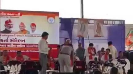 કડી: કડી શહેરના માર્કેટયાર્ડ ખાતે ભારતીય જનતા પાર્ટીનું કાર્યકર્તાઓ સાથે સંમેલન યોજાયું C.R.પાટીલ ઉપસ્થિત રહ્યા