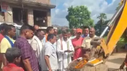 बेलागंज: चाकन्द श्रीपुर सड़क निर्माण कार्य शुरू, विधायक ने दी जानकारी