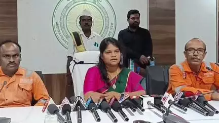 పాశర్లపూడిలంకలో ఓఎన్జీసీ గ్యాస్ లీకేజి అదుపులోకి వచ్చిందని అమలాపురంలో వెల్లడించిన ఆర్డీఓ మాధవి
