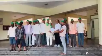 ताखा: ताखा तहसीलदार को भारतीय किसान संगठन ने राष्ट्रपति को पत्र सौंपा, किसानों और मजदूरों की मांगों के लिए ज्ञापन