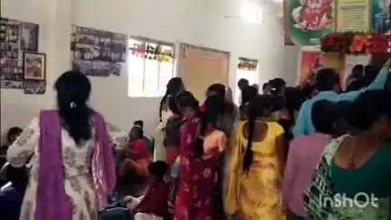 వికారాబాద్: గురు పౌర్ణమి సందర్భంగా జిల్లాలో పలుసాయి బాబా మందిరల్లో ప్రత్యేక పూజలు, అధిక సంఖ్యలో పాల్గొన్న భక్తులు