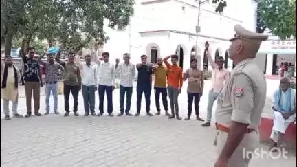 हरदोई: योगी सरकार में अपराधियों में दिखा पुलिस का ख़ौफ, टड़ियाँवा थाने पर पहुंचे 41 हिस्ट्रीशीटर ने लगाई हाजिरी