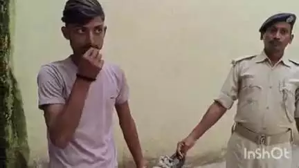 भभुआ: भभुआ थाना की पुलिस ने चोरी हुई बाइक के साथ चोर को किया गिरफ्तार, कार्रवाई की गई