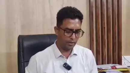मंडला: ग्राम पेटेगांव में उत्तम ट्रेडर्स द्वारा नकली डीएपी बेचने के मामले में कृषि अधिकारी ने कहा- जांच के बाद होगी कार्रवाई