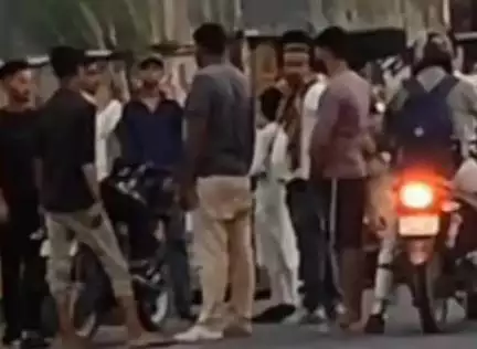बिल्हौर: बिल्हौर के कानपुर-अलीगढ़ हाईवे पर व्यापारियों से लूट, बदमाशों ने तमंचे के बल पर ₹23000 और मोबाइल फोन लूटे
