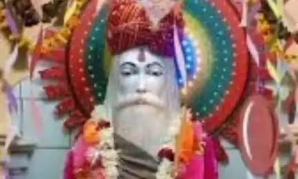 पोरसा: पोरसा शहर में गुरु पूर्णिमा धूमधाम से मनाई गई, श्री श्री 1008 नागाजी महाराज के हजारों भक्तों ने किए दर्शन
