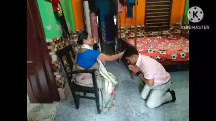 তেলিয়ামুড়া: গুরু পূর্ণিমা উপলক্ষে TMC চেয়ারম্যান তেঃমুড়া এলাকার উনার শিক্ষা গুরুদেরকে বাড়িতে গিয়ে সংবর্ধনা জানায়
