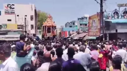 சாத்தூர்: ஸ்ரீ வெங்கடாசலபதி திருக்கோயில் ஆனி பிரம்மோற்சவ திருவிழா தேரோட்டம் - ஆயிரக்கணக்கான பக்தர்கள் வடம் பிடித்து தேரை இழுத்தனர்