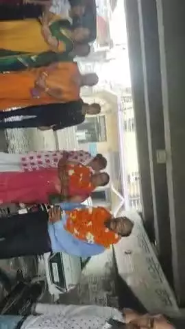 गजरौला आर ए सी एल गियरटेक लिमिटेड के कर्मचारी प्रदीप कुमार की सेवानवृति पर की गई धूमधाम से विदाई
इस अवसर पर सभासद अरविंद यादव,एड. मनमोहन सिंह ,जितेंद्र सिंह,प्रमोद कुमार,सुभाष चंद,सर्वेश कुमार,अंशुल ,राधेश्याम,विनोद कुमार आदि उपस्थित रहे
