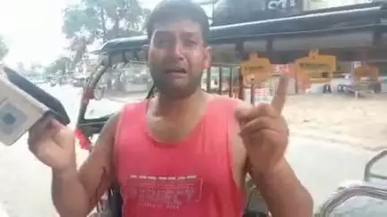 बंजरिया: अजगरी में गुरुवार को जमीनी विवाद में युवक को मारपीट कर किया घायल, पुलिस से की गई शिकायत
