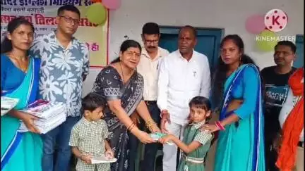 कोरबा: गेवरा बस्ती स्थित निजी स्कूल में शाला प्रवेश उत्सव का आयोजन, कटघोरा विधायक प्रेमचंद पटेल रहे मुख्य अतिथि