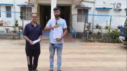 ময়নাগুড়ি: ইন্দিরামোড় সংলগ্ন এলাকায় ব্যবসায়ীর কাছ থেকে 71 হাজার টাকা সহ মোবাইল ছিনতাইয়ের অভিযোগ দুষ্কৃতীদের বিরুদ্ধে