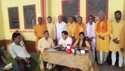 शुजालपुर: सुजालपुर के गायत्री शक्तिपीठ मंदिर में निशुल्क नेत्र परीक्षण शिविर आयोजित, 113 मरीजों की जांच