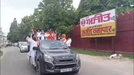 ਰੂਪਨਗਰ: ਅਕਾਲੀ ਦਲ ਦੇ ਨਵੇਂ ਨਿਯੁਕਤ ਜ਼ਿਲ੍ਹਾ ਪ੍ਰਧਾਨ ਦਰਬਾਰਾ ਸਿੰਘ ਬਾਲਾ ਤੇ ਡਾ ਚੀਮਾ ਸਾਥੀਆਂ ਸਮੇਤ ਤਖਤ ਸਾਹਿਬ ਵਿਖੇ ਹੋਏ ਨਤਮਸਤਕ