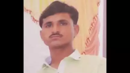 अमळनेर: पाडळसरे येथे झोक्याच्या दोरीला गळफास घेतलेल्या तरुण मुलास पाहताच आईने फोडला हंबरडा, मारवड पोलिसांत अकस्मात मृत्यूची नोंद