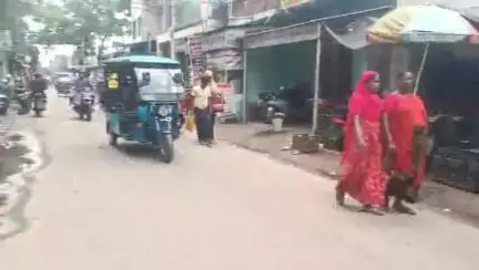 মুর্শিদাবাদ জিয়াগঞ্জ: লালবাগে যানজট কমাতে প্রশাসনের নতুন পদক্ষেপ, ২০ জুলাই থেকে ওয়ান ওয়ে রুট
