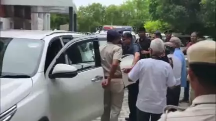 नारनौल: नारनौल के पंचायत भवन में मंत्री अरविंद कुमार शर्मा ने जन परिवाद समिति की मासिक बैठक ली