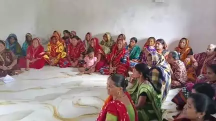 ଦିଗପହଣ୍ଡି: ଦିଗପହଣ୍ଡି ୱାର୍ଡ ନଂ-୯ ର ମିଶନ ଶକ୍ତି ମହିଳାଙ୍କ ସହ ଆଲୋକପାତ କରିଲେ NACର ମୁଖ୍ଯ ଅଧିକାରୀ ।