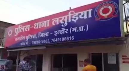 इंदौर: इंदौर के लसुड़िया थाना क्षेत्र में हेड कांस्टेबल ने ट्रेन के सामने कूदकर आत्महत्या की, हड़कंप मचा