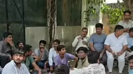 बाड़मेर: कोतवाली थाना इलाके में थार हॉस्पिटल के सामने यूग्रो कैपिटल कंपनी के ऑपरेशन मैनेजर ने फांसी का फंदा लगाकर की आत्महत्या