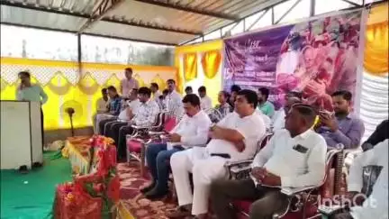 છાપરા ખાતે ધરતી આબા જનજાતિય ગ્રામ ઉત્કર્ષ અભિયાન અંતર્ગત સેવા સેતુ કાર્યક્રમ યોજાયો