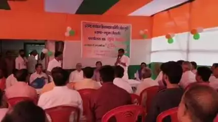 महुआ: महुआ प्रखंड परिसर में विधायक सिद्धार्थ पटेल ने प्रखंड 20 सूत्री कार्यालय का उद्घाटन किया