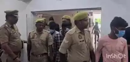 अकबरपुर: पिता बना बाइकों का सौदागर, बेटे करते थे चोरी, अंबेडकरनगर में चोर गिरोह का सीसीटीवी से हुआ खुलासा, 16 चोरी की बाइक बरामद