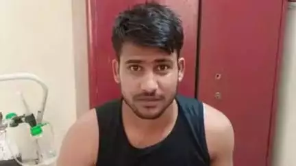 घाटमपुर: पसेमा मोड़ के पास अनियंत्रित होकर सड़क किनारे गड्ढे में पलटा ऑटो, आधा दर्जन से अधिक छात्र-छात्राएं घायल, तीन गंभीर
