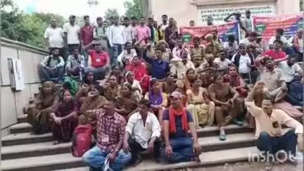 बांका: ग्राम रक्षा दल सह पुलिस मित्र ने विभिन्न मांगों के लिए पटना में किया धरना प्रदर्शन