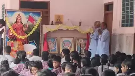 राजगीर: सरस्वती विद्या मंदिर हसनपुर में गुरु पूर्णिमा उत्सव श्रद्धा और उत्साह के साथ संपन्न