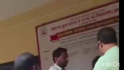 अहमदपूर: महात्मा फुले महाविद्यालयात बहिणीची टीसी आणायला गेलेल्या भावाला शिक्षकांकडून मारहाण, चार शिक्षकांवर पोलिसांत गुन्हा दाखल