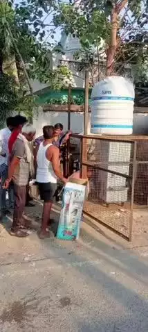 लंभुआ: चांदा बाजार में पांच जगहों पर लगाए गए वाटर कूलर, गर्मी में राहगीरों को मिलेगा ठंडा पानी