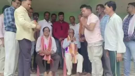 କଣ୍ଟାବାଞ୍ଜି: ସିନ୍ଧେକେଲା ଦ୍ୱାରସନୀ ମନ୍ଦିର ଠାରେ ଭାରତୀୟ ଜନତା ପାର୍ଟି ପକ୍ଷରୁ  ଗୁରୁ ପୂର୍ଣ୍ଣିମା କାର୍ଯ୍ୟକ୍ରମ ଅନୁଷ୍ଠିତ