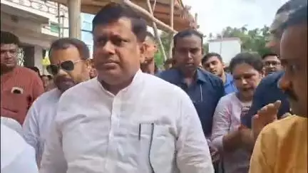ব্যারাকপুর ১: বিজেপি নীতি ভিত্তিক দল নেতাভিত্তিক নয়, দিলীপ ঘোষ প্রসঙ্গ এড়িয়ে হালিশহরের বললেন ডঃ সুকান্ত মজুমদার