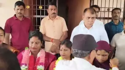 করিমগঞ্জ: পাঠাখাউরি GP-র সভানেত্রী পদে নির্বাচিত হলেন শিবু রানী নমঃশূদ্র,তাকে সংবর্ধনা জানালেন BJP-র কার্যকর্তারা