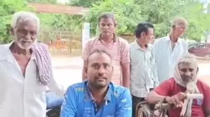 తుంగతుర్తి: 'ఆసరా పింఛన్లు ప్రభుత్వం తక్షణమే పెంచాలి',: తుంగతుర్తి లో పి హెచ్ పి ఎస్ జిల్లా ఉపాధ్యక్షుడు శ్రీరాములు