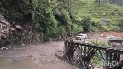 राजगढ़ी: यमुनोत्री हाईवे पर ओजरी के पास वैली ब्रिज बनकर तैयार, 12 दिन बाद शुरू हुई वाहनों की आवाजाही
