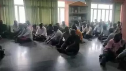 జమ్మలమడుగు: యర్రగుంట్ల ఆర్టీపీపీ స్టేజ్-2లో కాంట్రాక్ట్ కార్మికులకు జీతాలు చెల్లించాలని కార్మిక సంఘాల ధర్నా