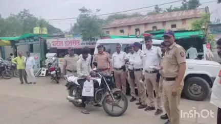 रिसोड: रिसोड शहरात अल्पवयीन दुचाकी चालकांच्या विरोधात 11 कारवाया रिसोड पोलिसांची माहिती