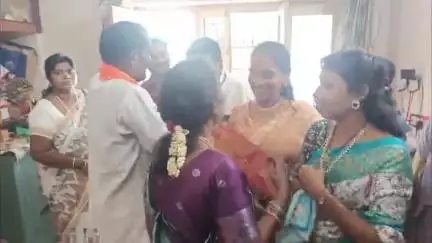 తుని సాయిపీటంలో గురు పౌర్ణమి వేడుకలు అక్కడ రాయిని దర్శిస్తే కోరిక తీరకపోవడం ఉండదంటున్న భక్తులు