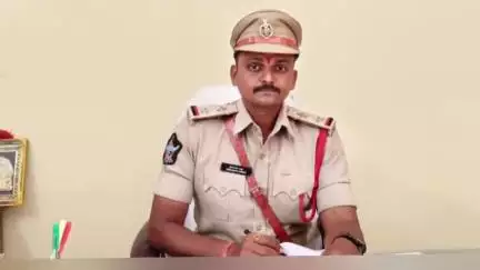 ఓజిలి మండల ఎస్సైగా కుర్రా శ్రీకాంత్ బాధ్యతలు స్వీకరణ